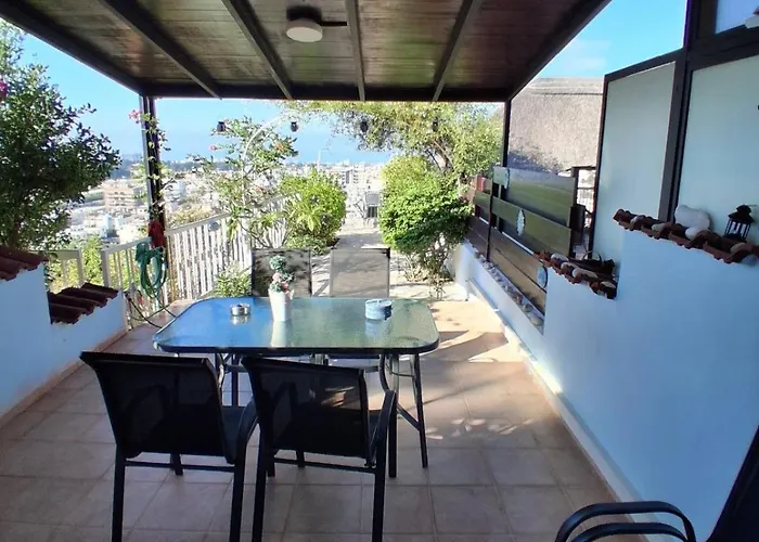 Maisonette Rock - Axiotheas - Meteora Heights *