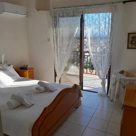Maisonette Rock - Axiotheas - Meteora Heights Holiday home Paphos
