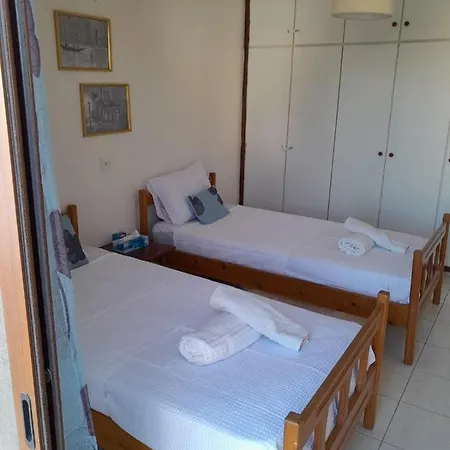 Maisonette Rock - Axiotheas - Meteora Heights Holiday home Paphos