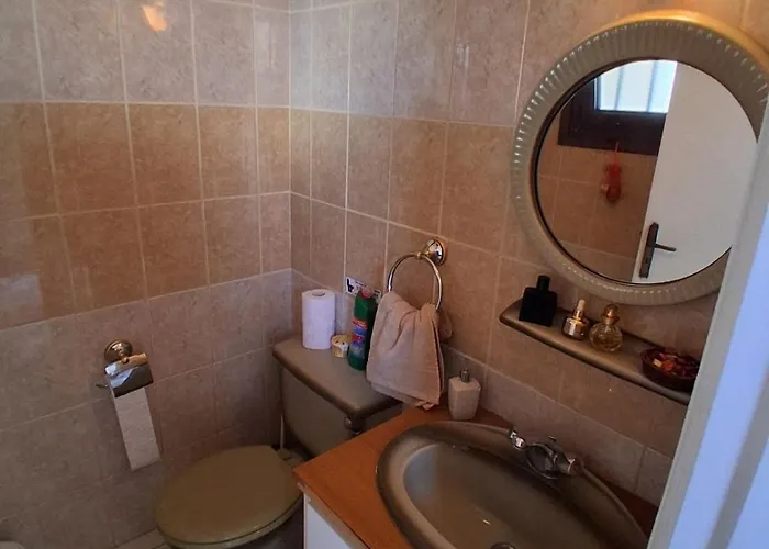 Maisonette Rock - Axiotheas - Meteora Heights