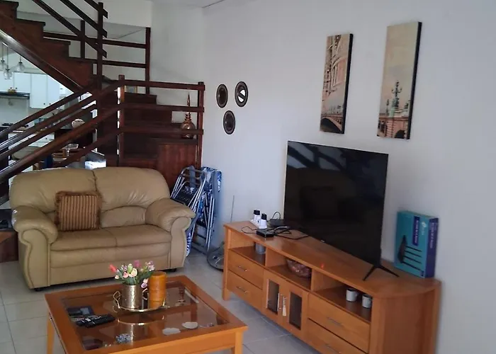 Maisonette Rock - Axiotheas - Meteora Heights Feriehus *